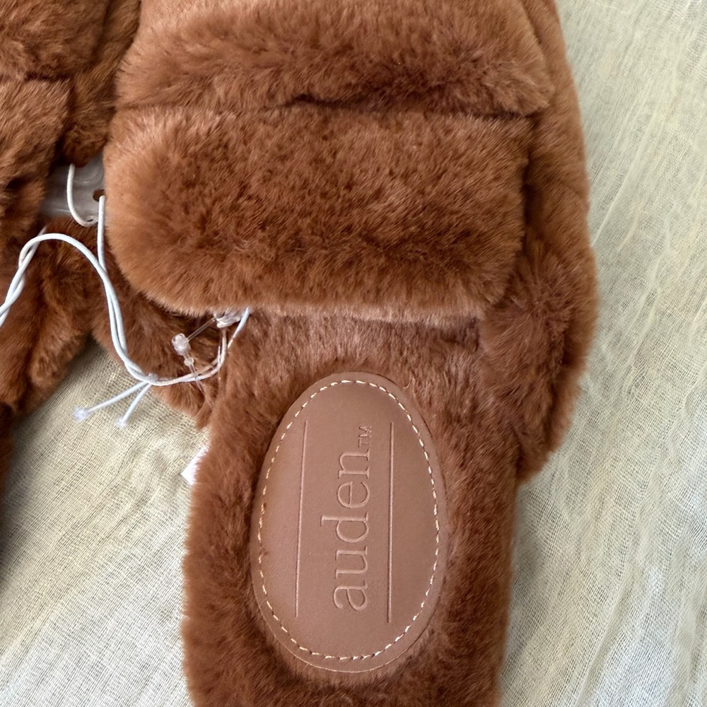 NWT auden - work from home Comfy Faux-Fur Slide Slippers in Chestnut Brown - Picture 5 of 6